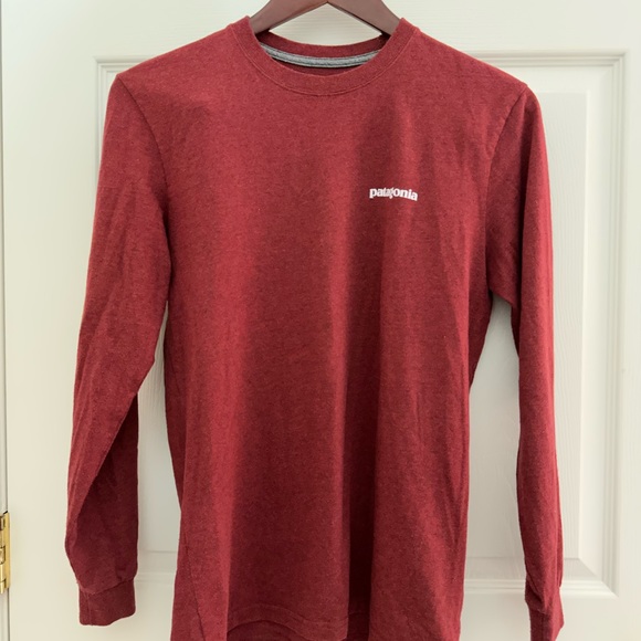 Patagonia Other - Patagonia Regular Fit Long Sleeve T Shirt